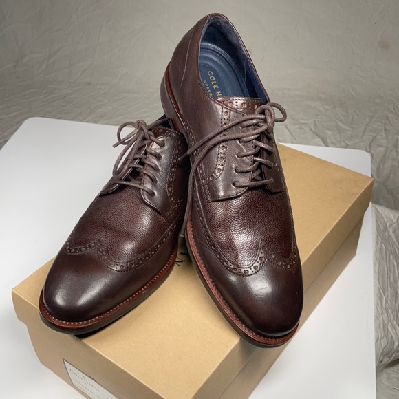 Men’s Cole Haan Oxford Shoes - Picture 3 of 4